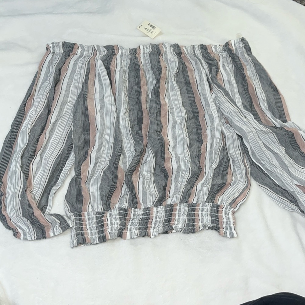 AÉROPOSTALE SHIRT